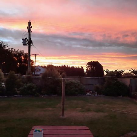 Glenavys Waitaki River Motor Camp エクステリア 写真